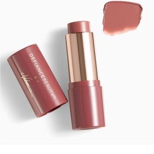 NIB★DEFIANCE BEAUTY Silk Peptide Blush UNTAMED